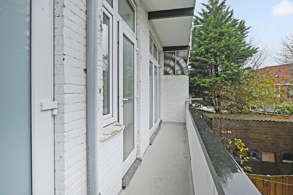 Medium property photo - Van Musschenbroekstraat 143, 2522 AL Den Haag